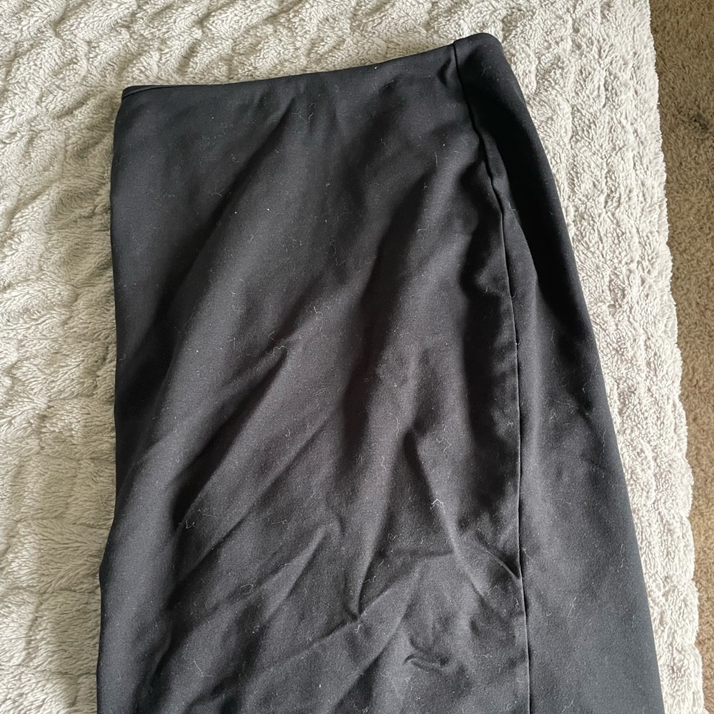Black pencil skirt